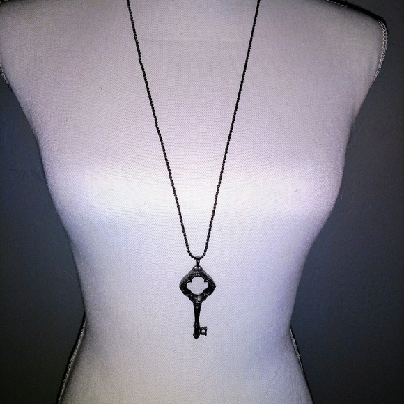 Origami Owl Convertible Vintage Key Locket Set - Picture 7 of 7